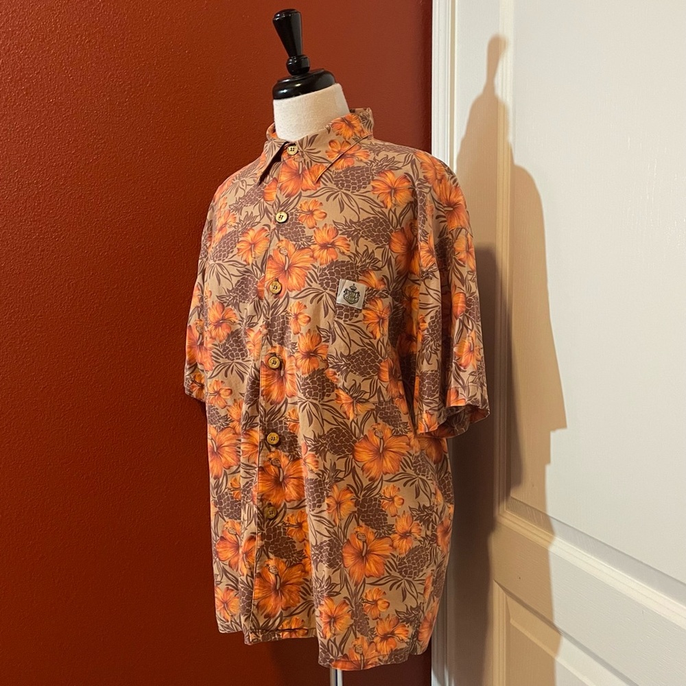 Duke Kahanamoku Men’s Vintage Hibiscus Button Down Short Sleeve Hawaiian Shirt